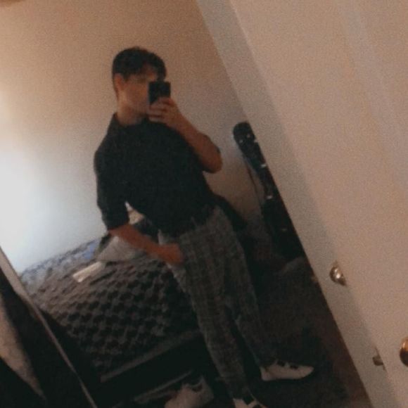 Meet your Posher, Kevin - Picture 1 of 1